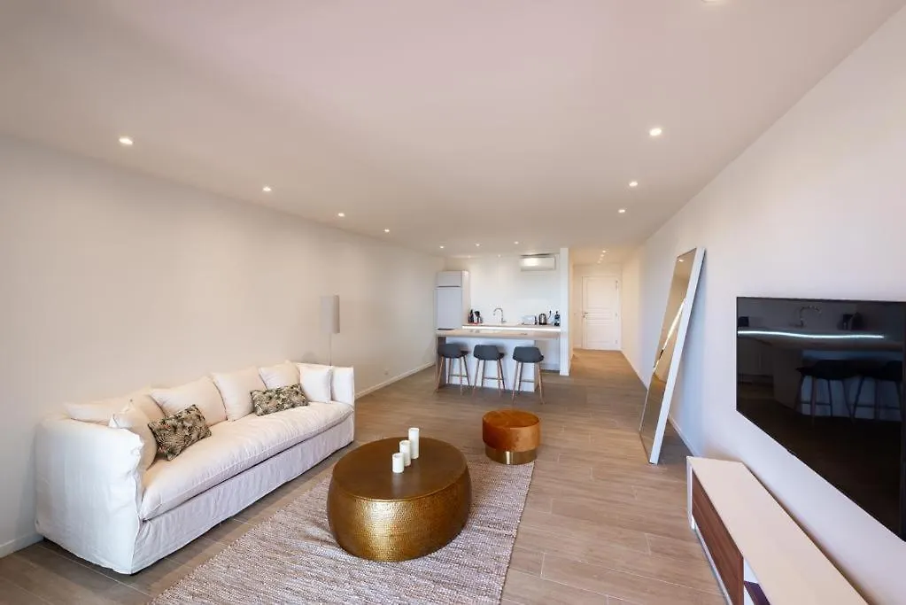 Beautiful 1 Bedroom Apartment In Orient Bay - Saint-Martin