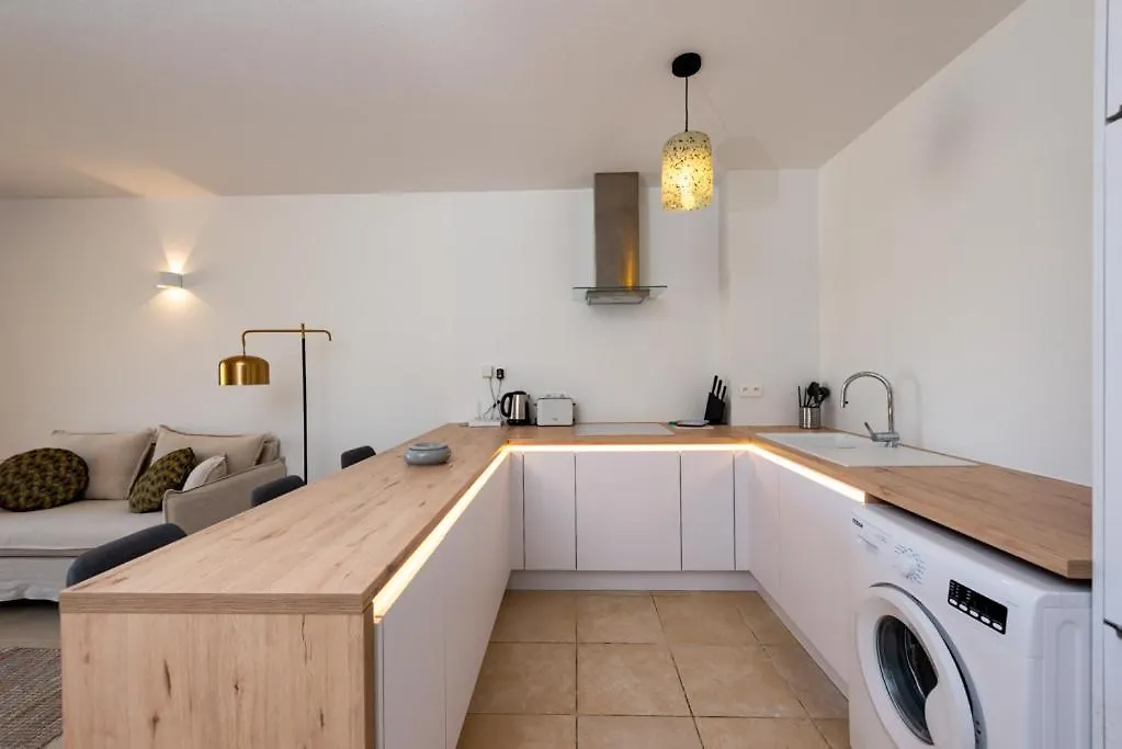 Beautiful 1 Bedroom Apartment In Orient Bay - Saint-Martin