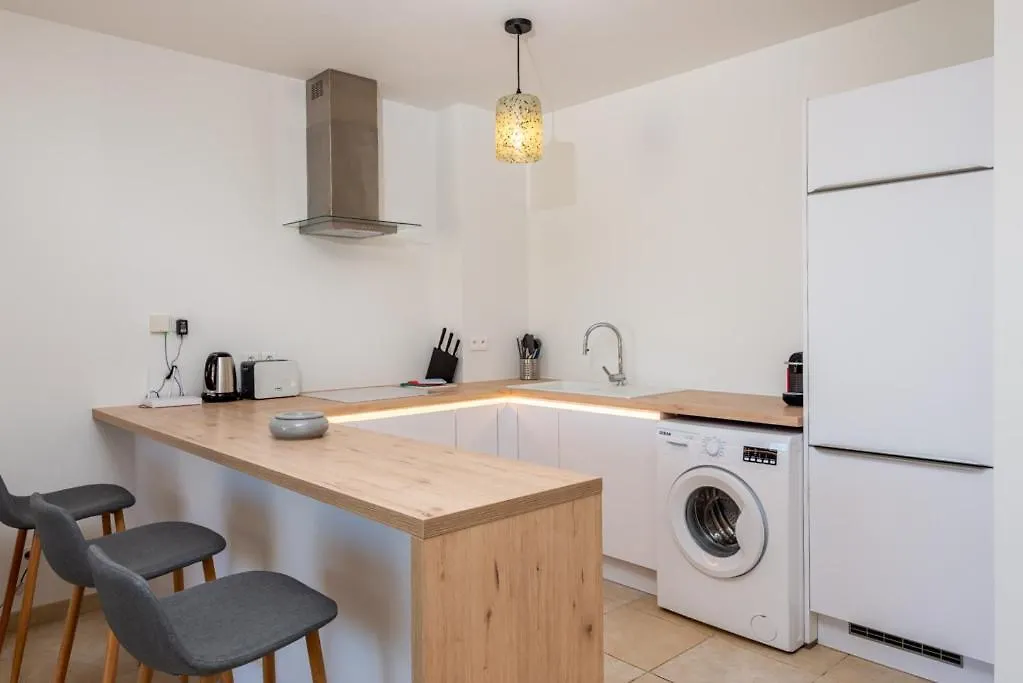 Beautiful 1 Bedroom Apartment In Orient Bay - Saint-Martin